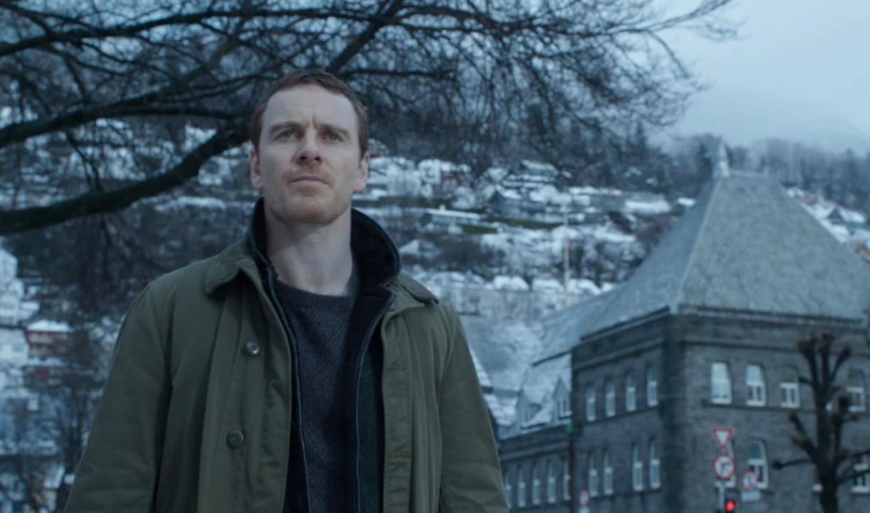 Kasst slut när Michael Fassbender spelar i svenske Thomas Alfredsons andra internationella film ”Snowman” efter ”Tinker, tailor, soldier, spy”.