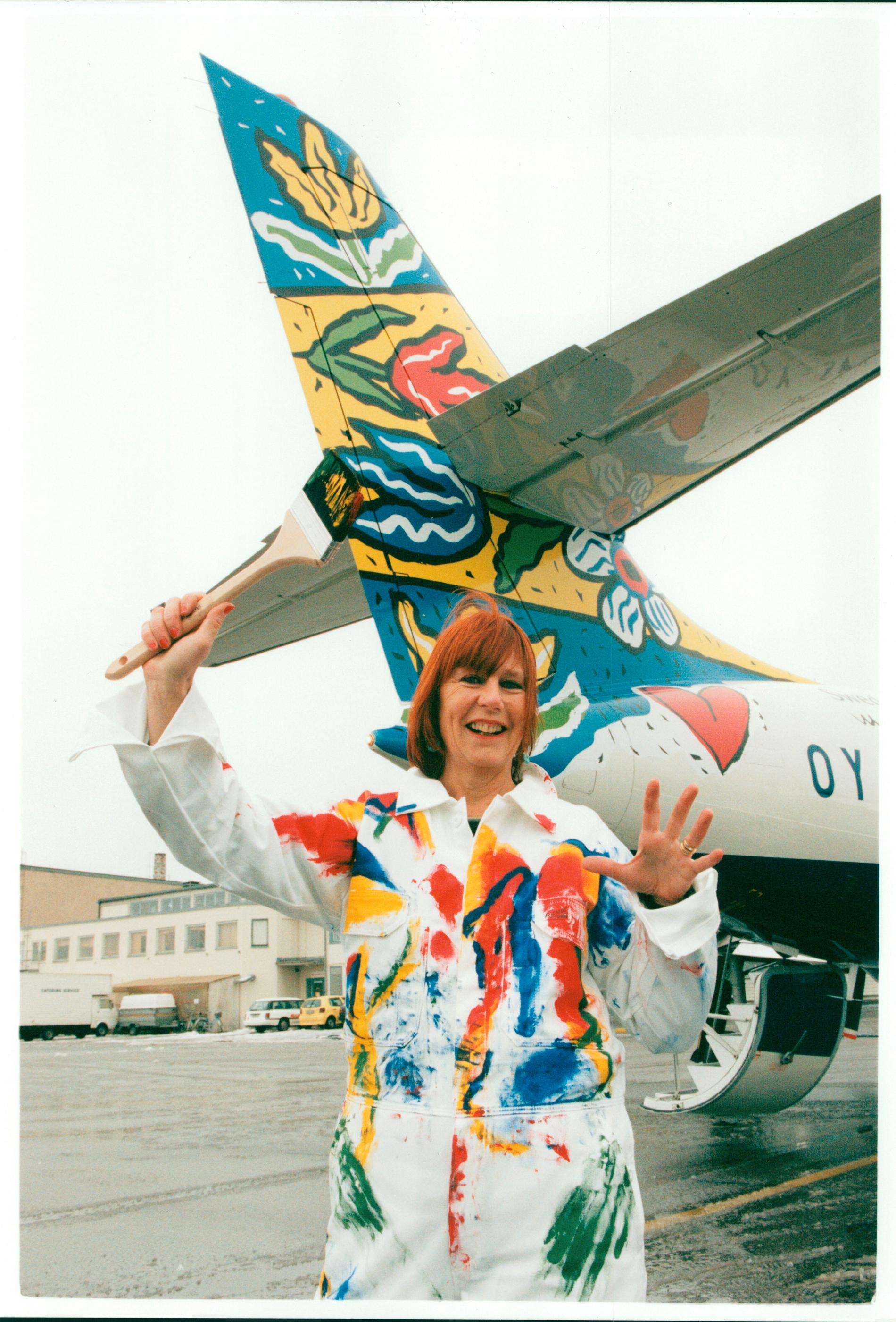1995 målade Hydman Vallien ett flygplan från Brittish airways.