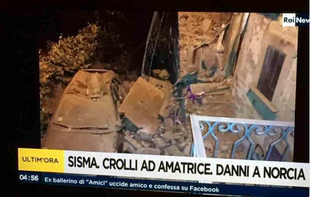 Flera döda efter kraftig jordbävning i Italien.