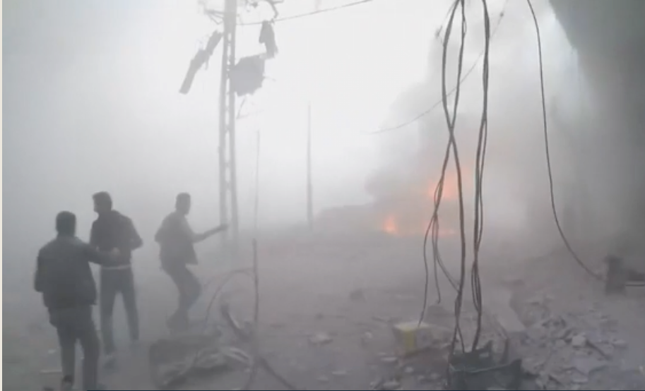 Förödelse i Ghouta efter lördagens misstänkta kemgasattack. 