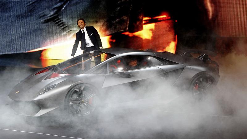 Lamborghini Sesto Elemento visades upp på bilmässan i Paris.