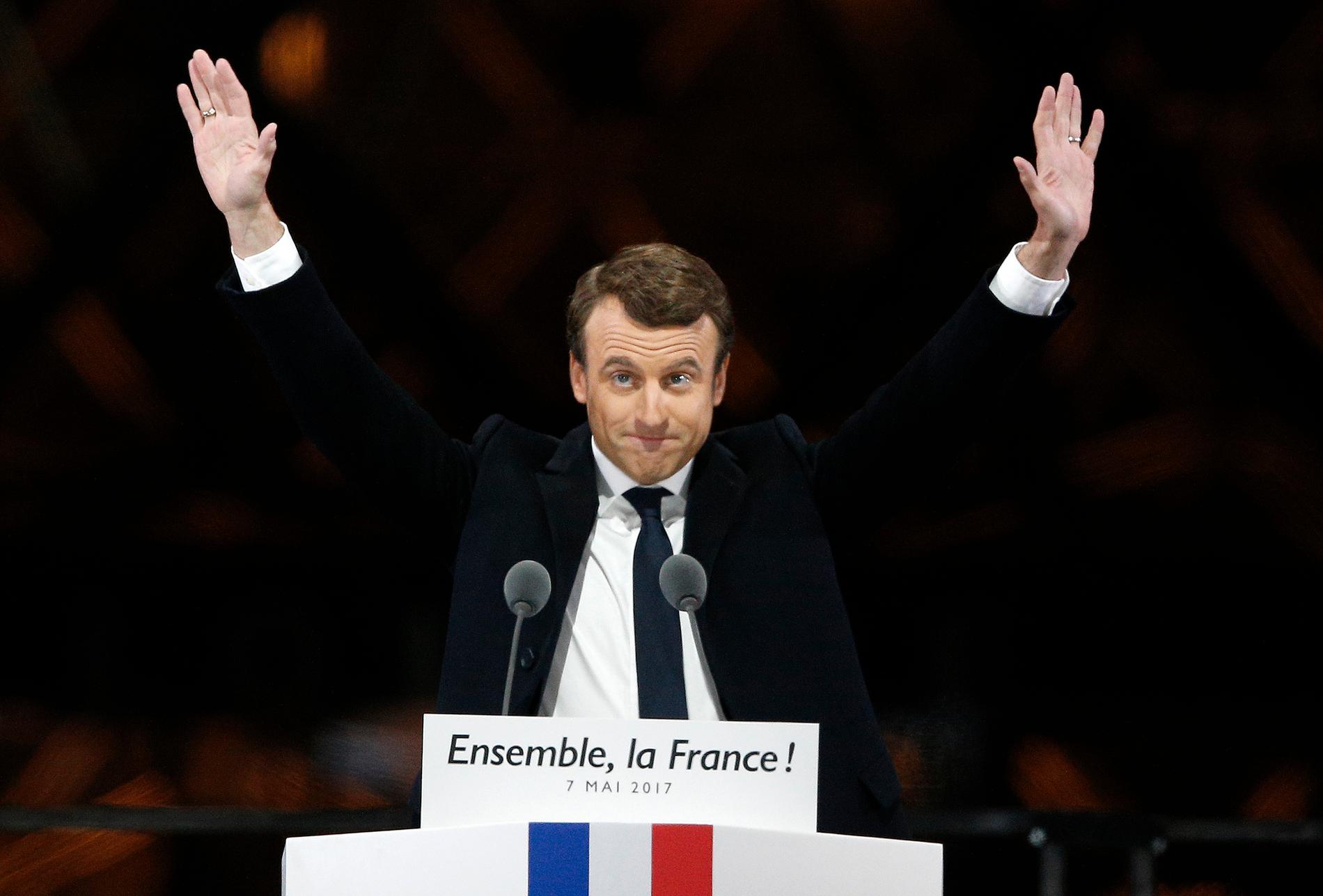 Valvinnaren Emmanuel Macron.