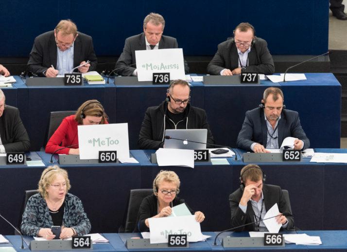EU-parlamentet höll ett extra insatt möte om #metoo-kampanjen