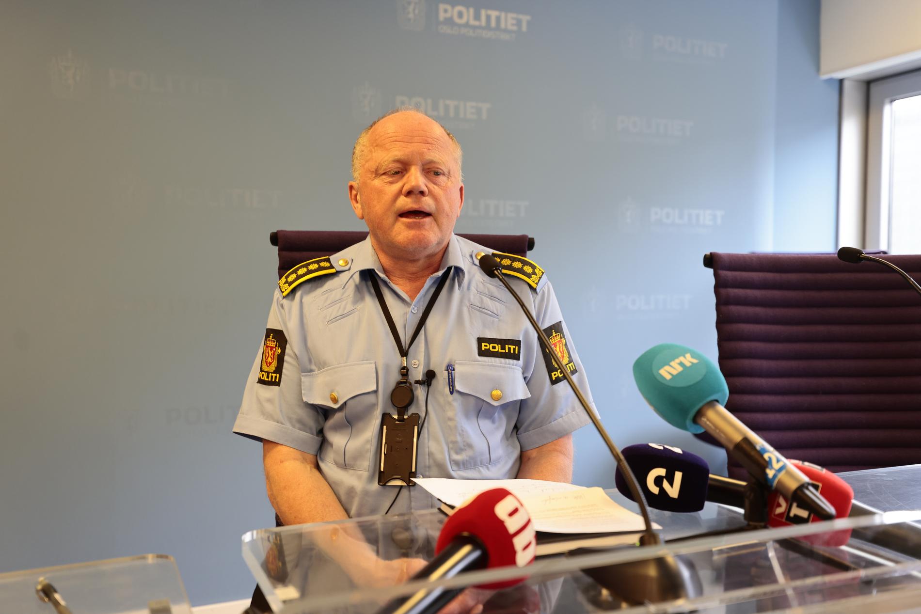 Martin Strand vid Oslopolisen på måndagens pressträff.