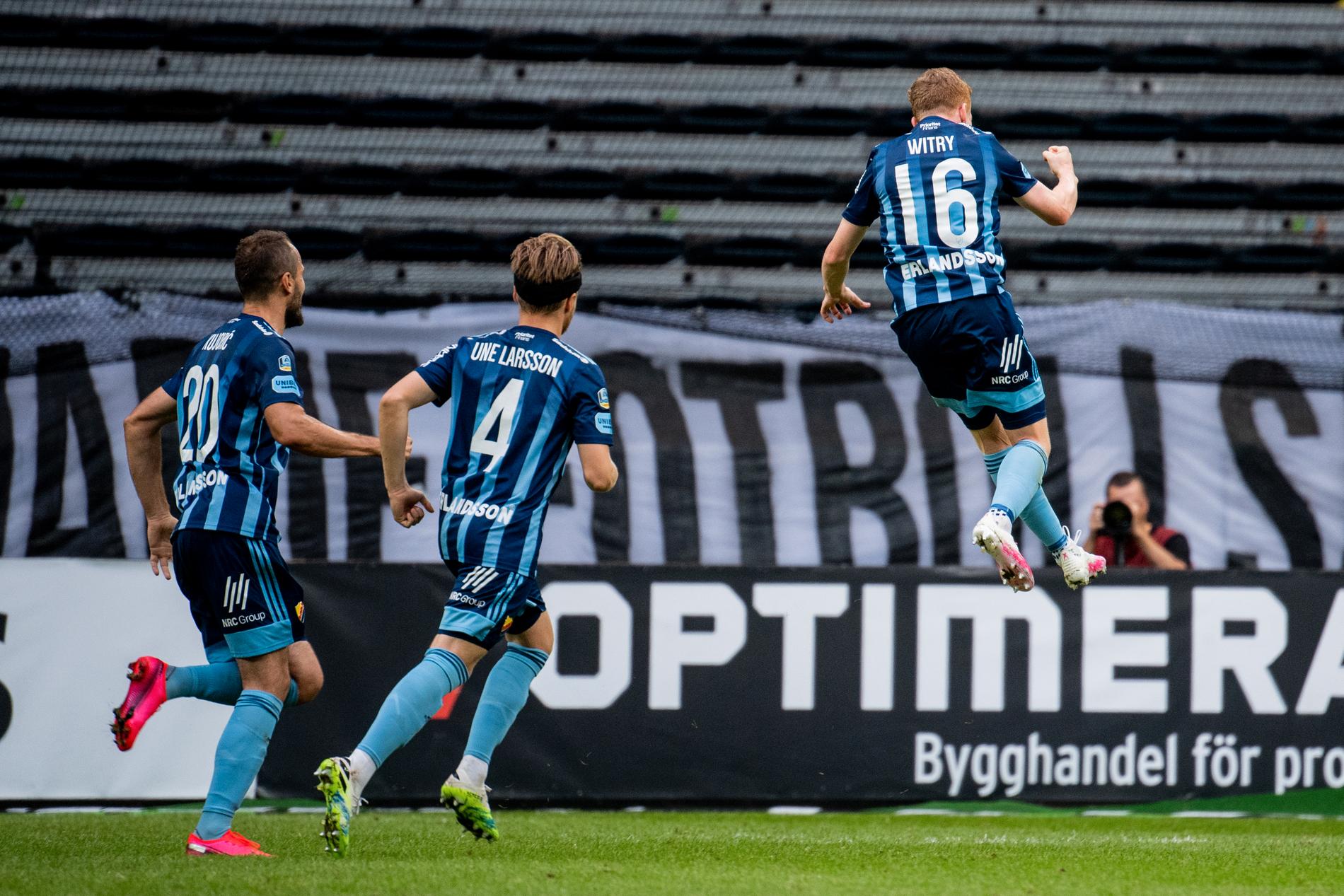 Witry firar sitt segermål i sommarens derby mot AIK. 