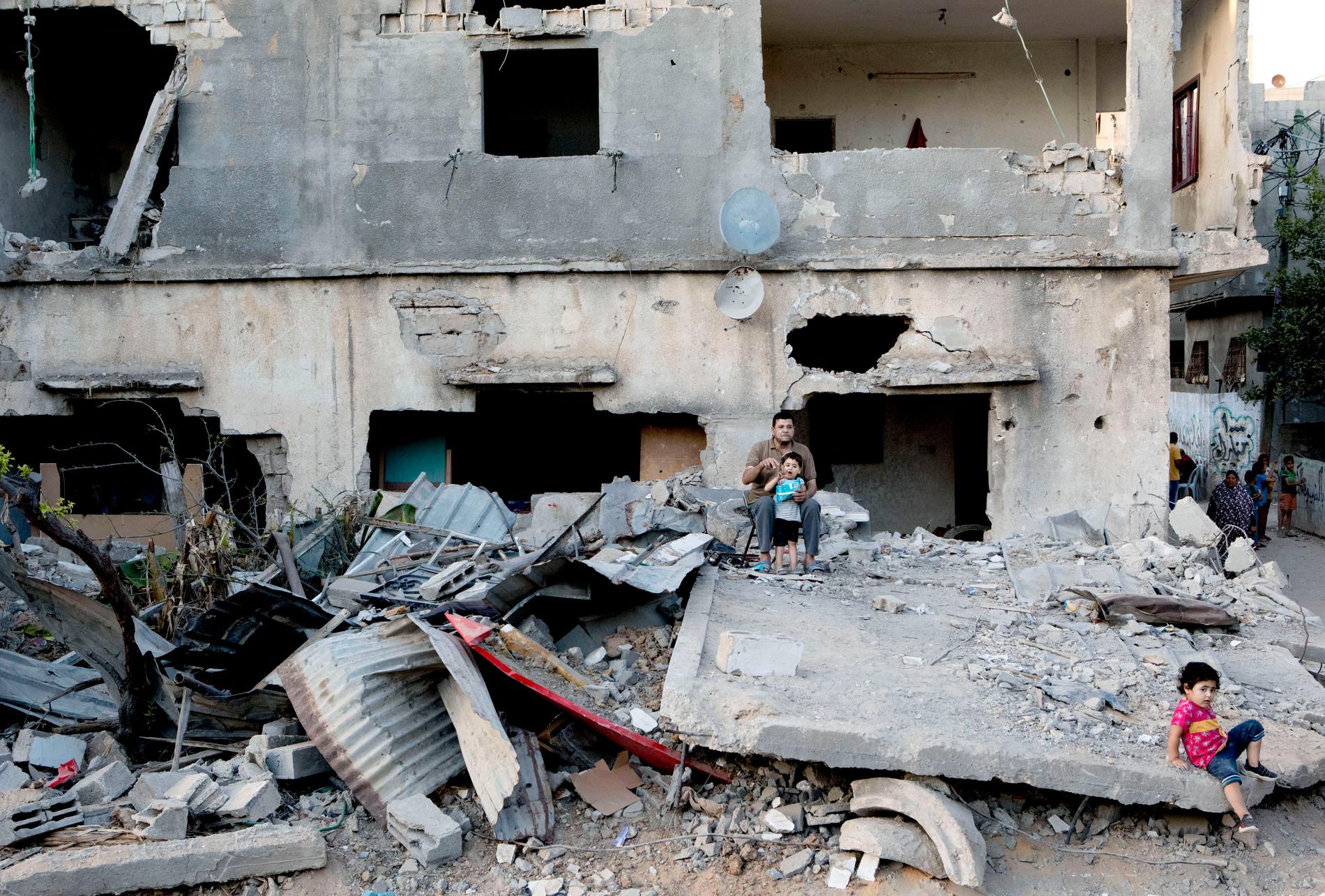Bostadshus i Rafahs kvarter förstörda av Israelisk missilattacker 2021.