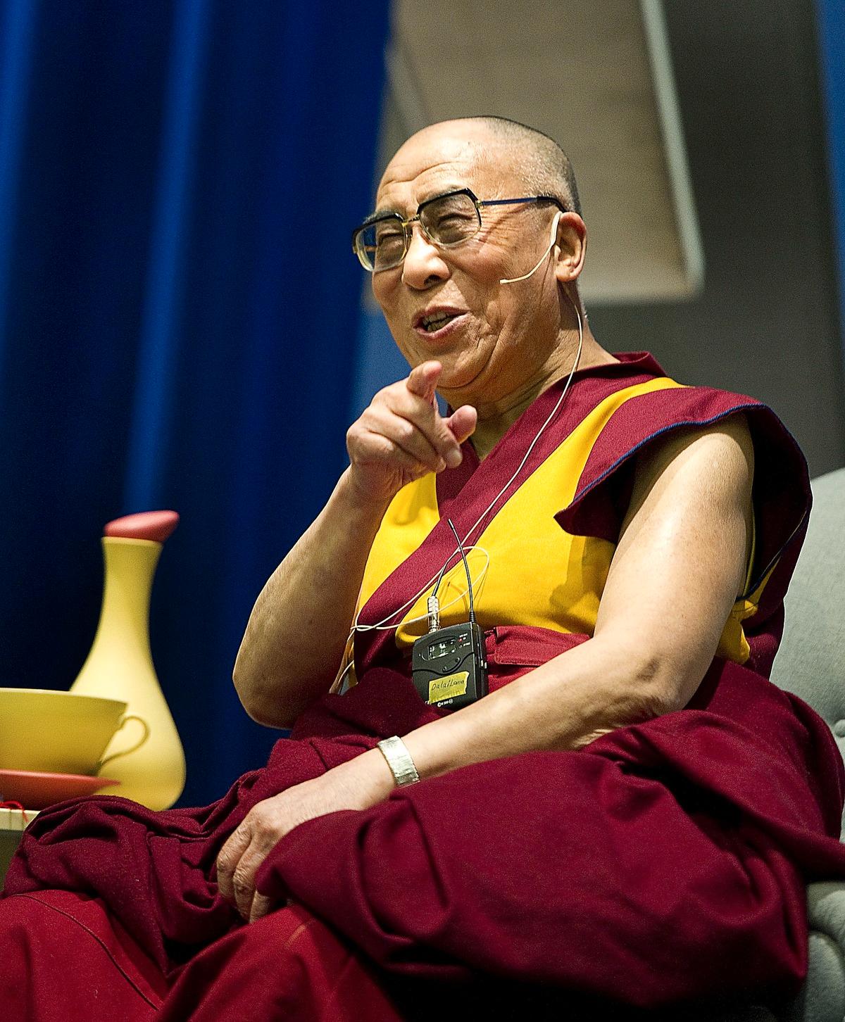 OPTIMIST  Lyckoproffset Dalai lama, på Sverigebesök för tillfället, pratar om självklarheter, men på ett sätt som berör.