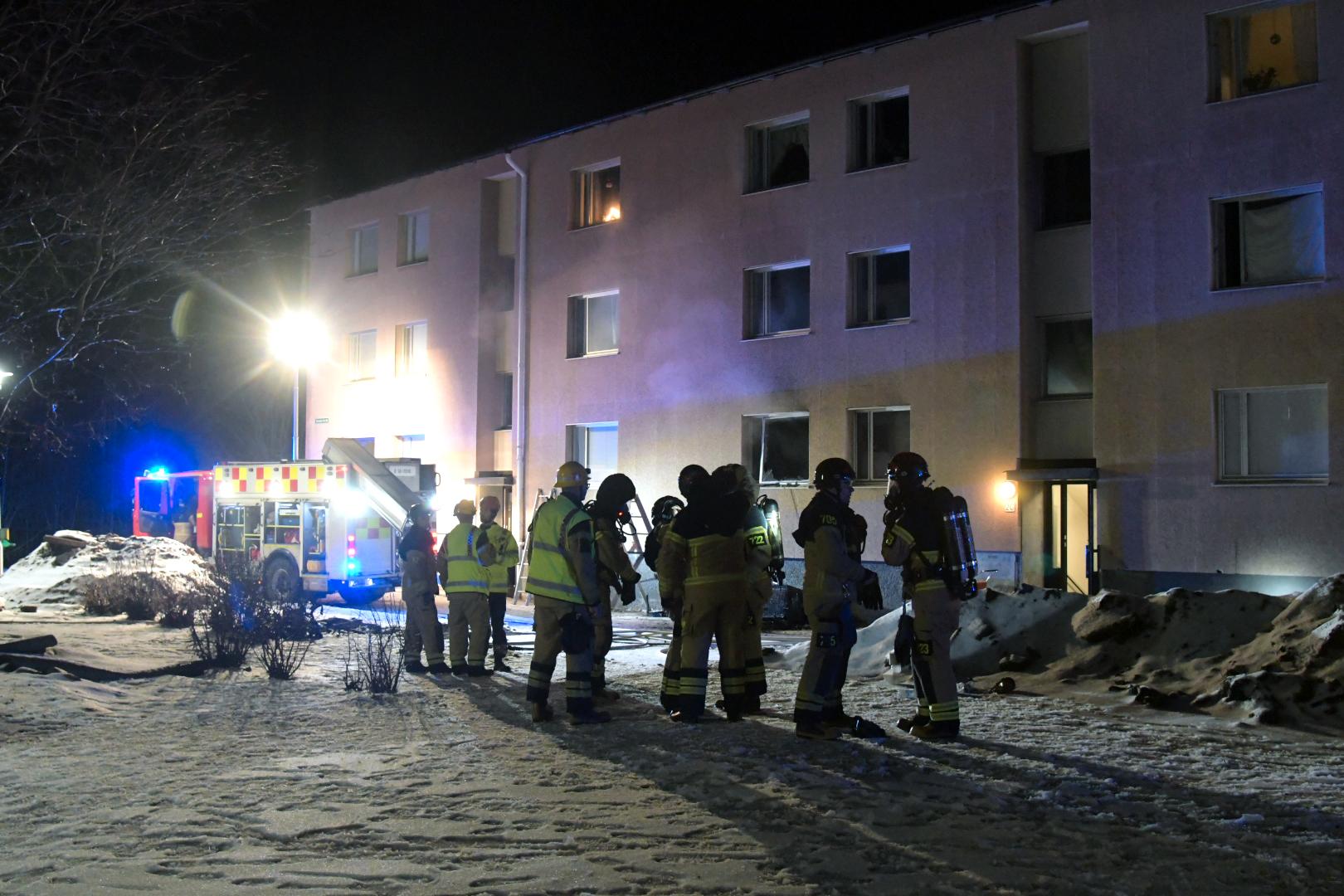 Brand i lägenhet i Sundsvall.