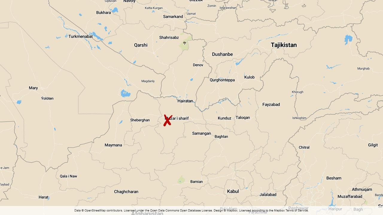 En av attackerna ägde rum i staden Balkh, strax väster om Mazar-e Sharif.