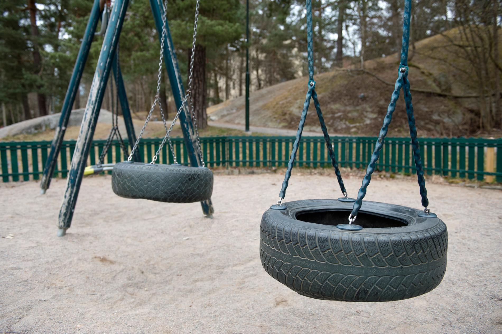 En man har gripits misstänkt för att ha onanerat vid barn i en lekplats i Malmö. Arkivbild, från en annan lekplats.