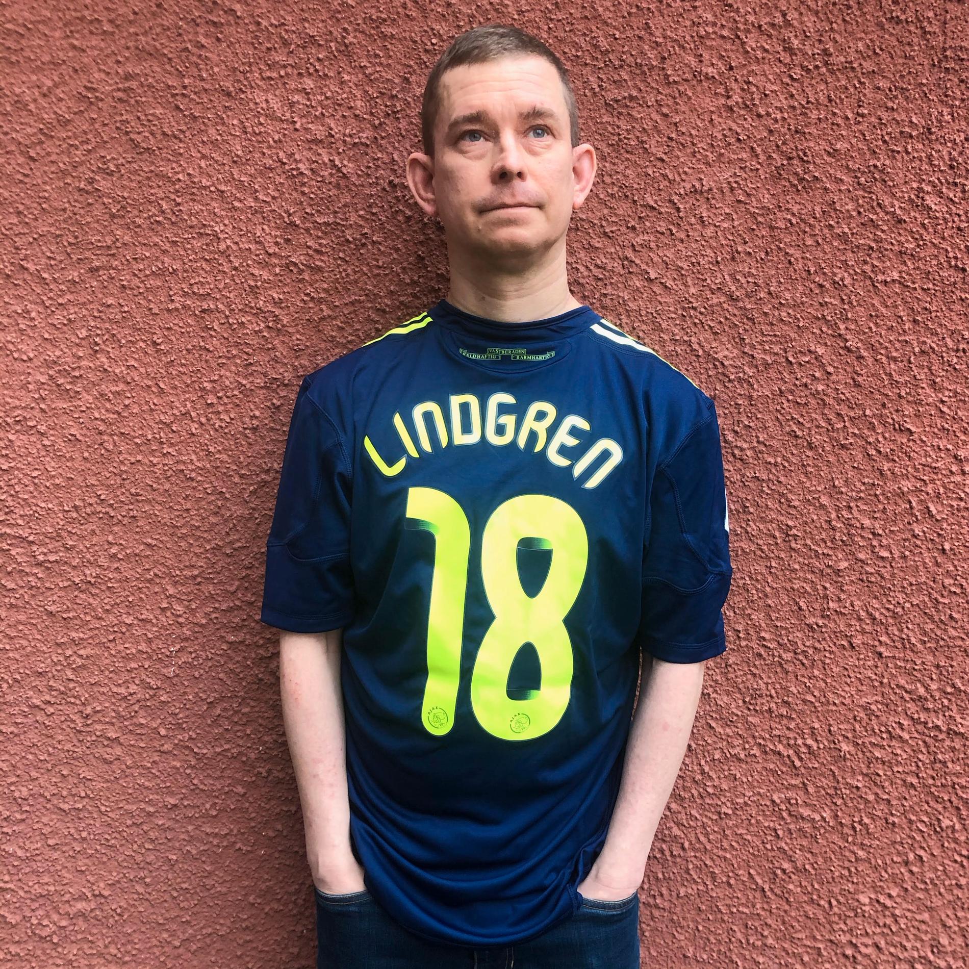 Erik Niva med en Lindgren-tröja.