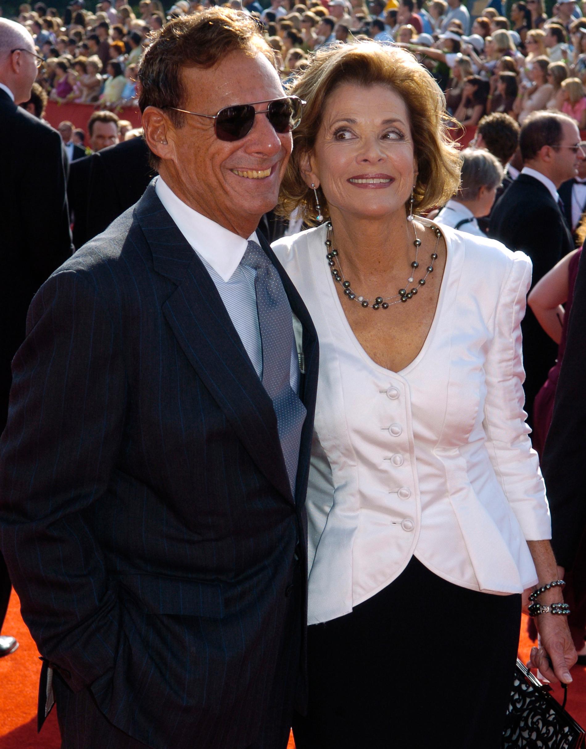 Ron Leibman med sin fru, skådespelerskan Jessica Walter.
