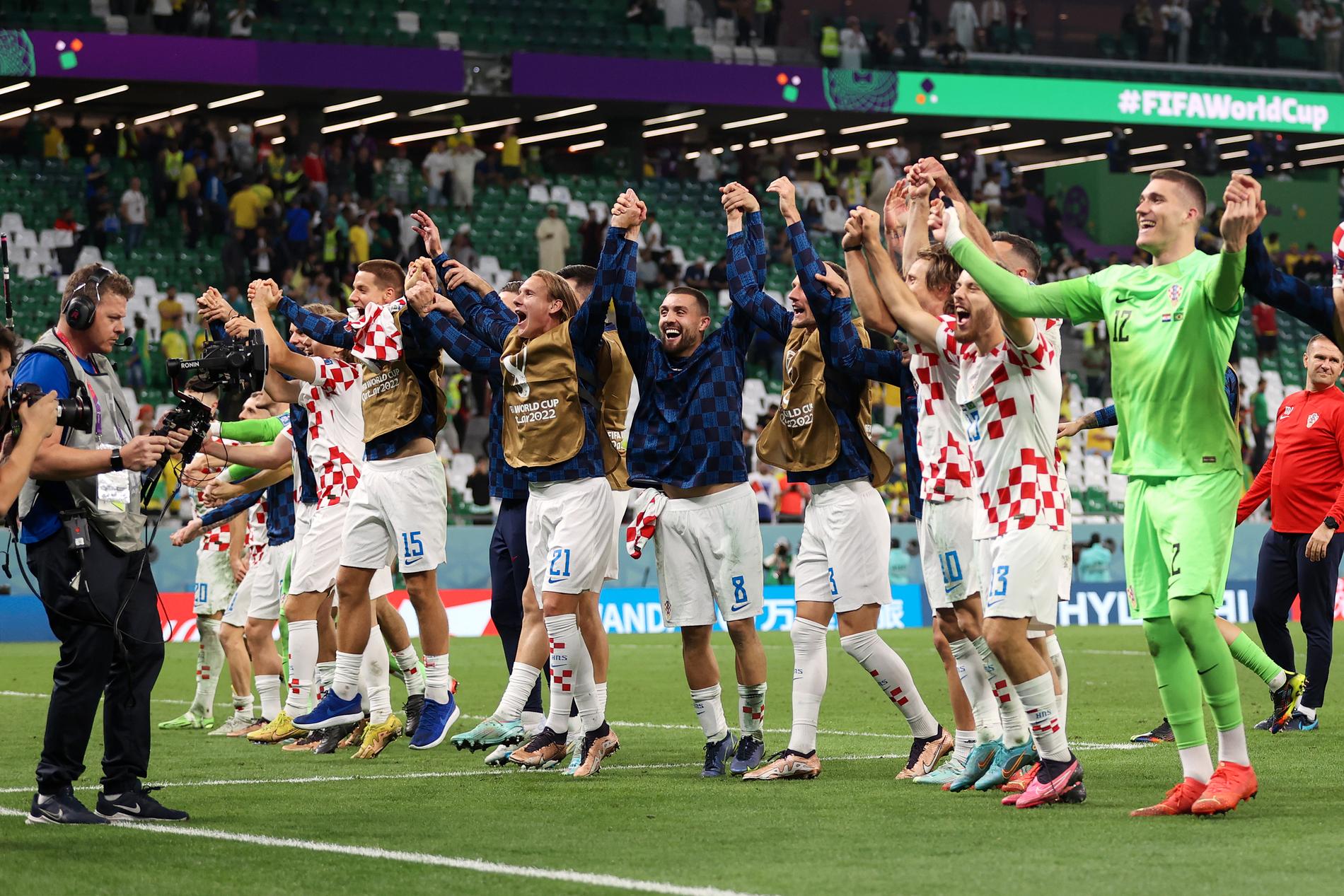 Kroatien jublar efter semifinal-platsen.