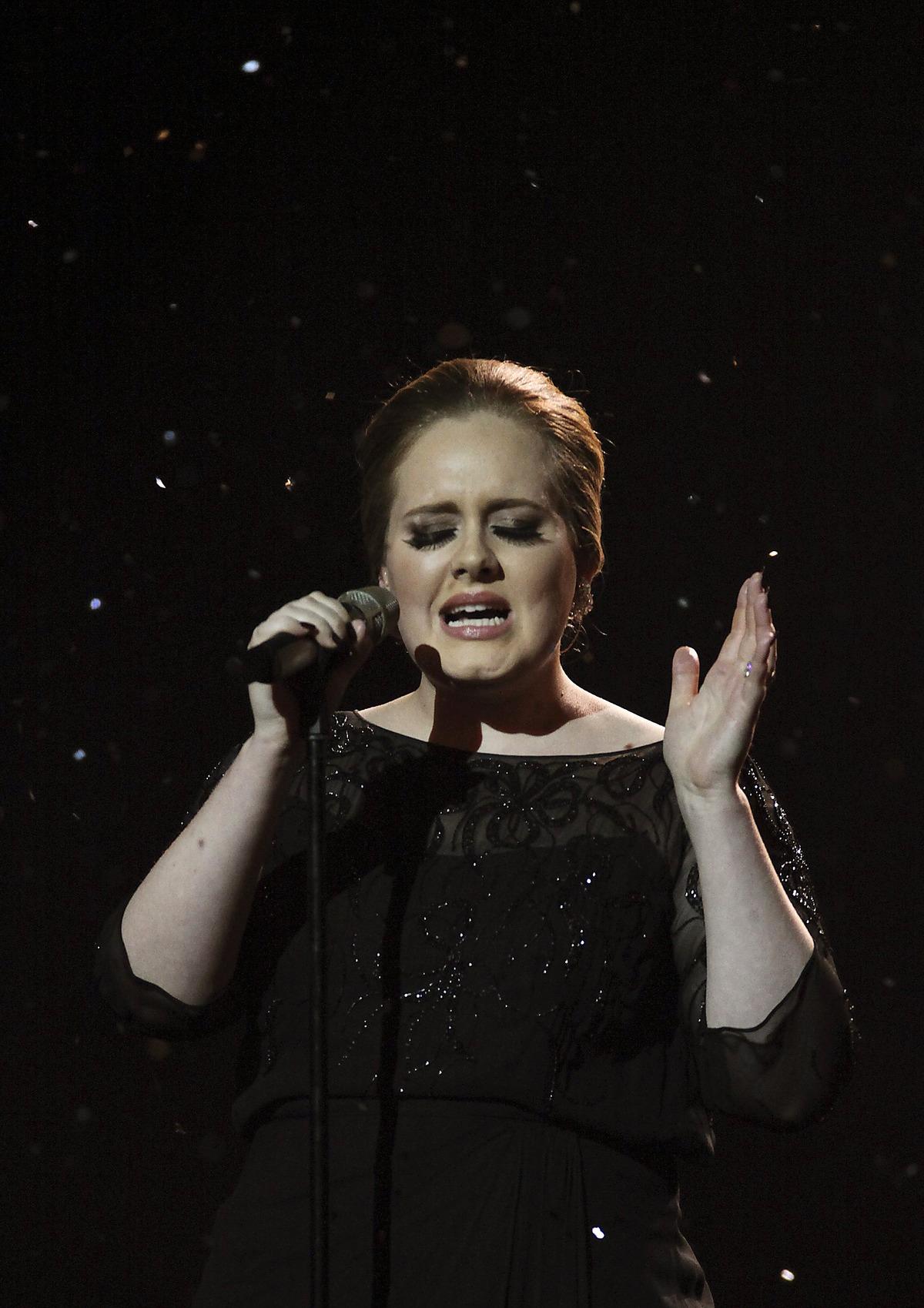 BÄSTA UTLÄNDSKA LÅT Adele – ”Rolling in the deep”