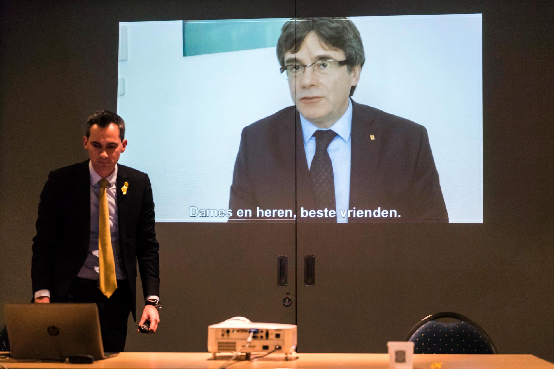 Den landsflyktige katalanske separatistledaren Carles Puigdemont har nära band till det flamländska separatistpartiet NVA som nu har provocerat Spaniens centralregering. Arkivbild.