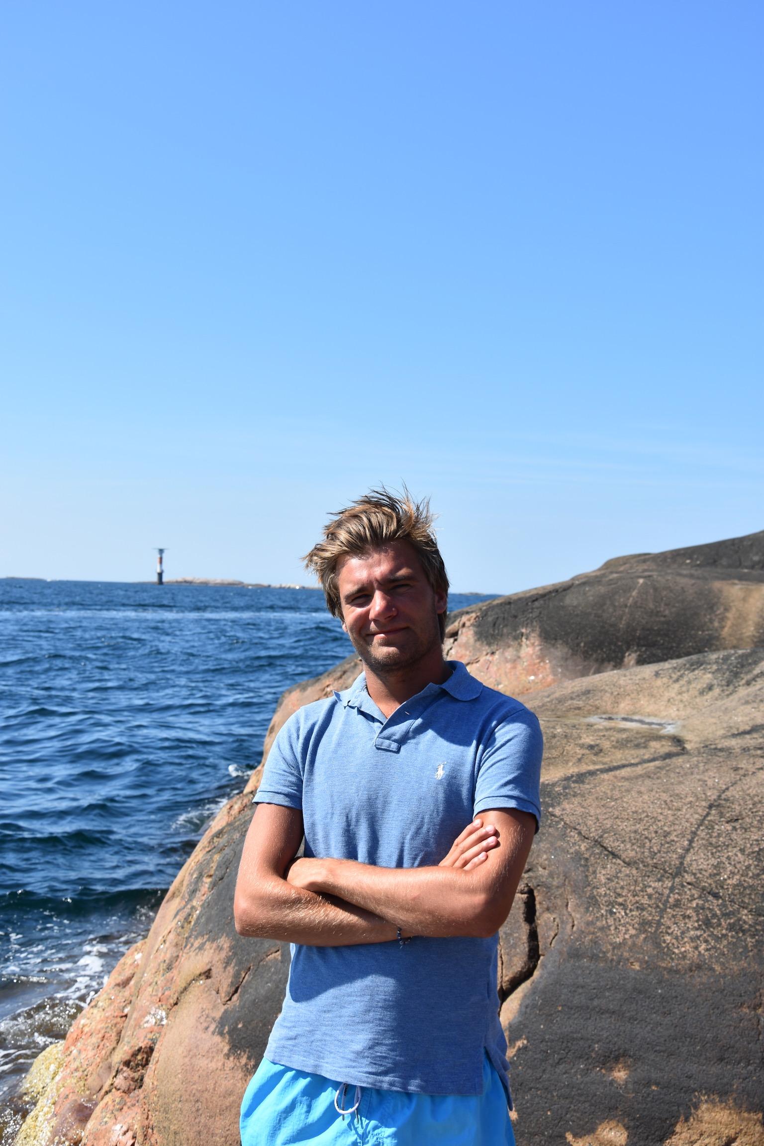 Mattias Jonsson, 25, fiskade upp rekordhajen.