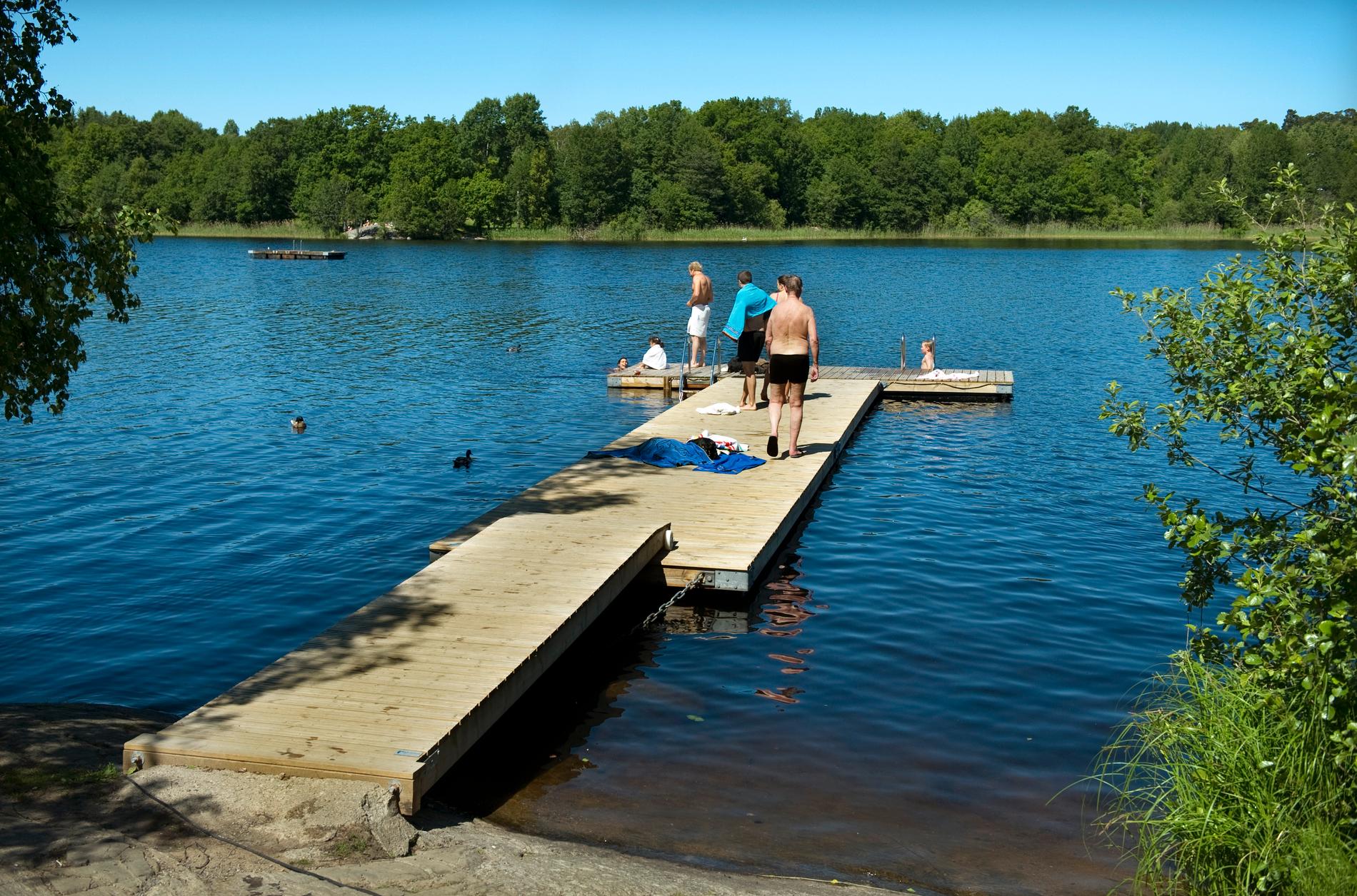 Kvinnan blev överfallen vid Källtorpssjön vid Hellasgården i Nacka utanför Stockholm. Bilden är tagen vid ett helt annat tillfälle. Arkivbild.