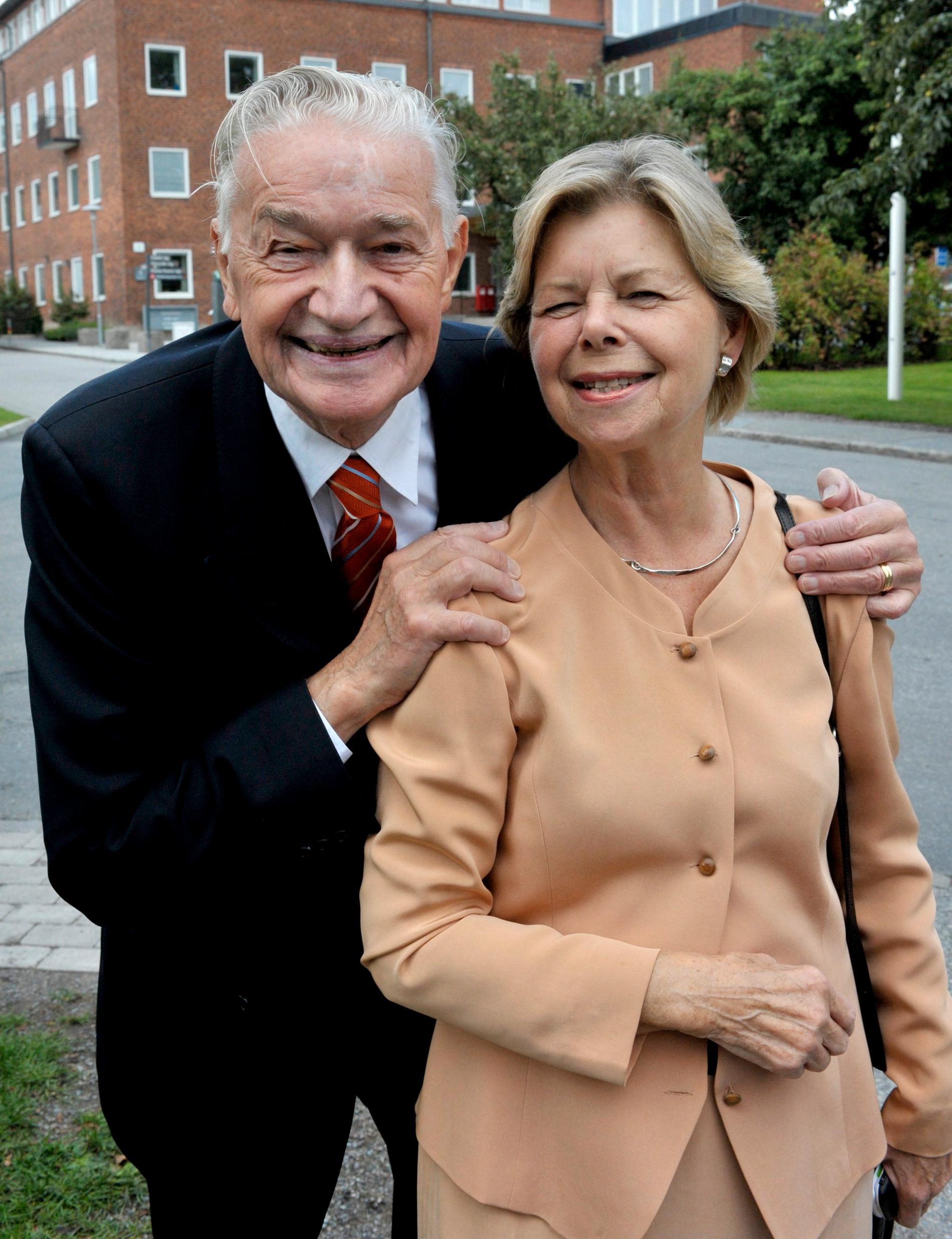 Lennart Nilsson tillsammans med hustrun Chatarina.