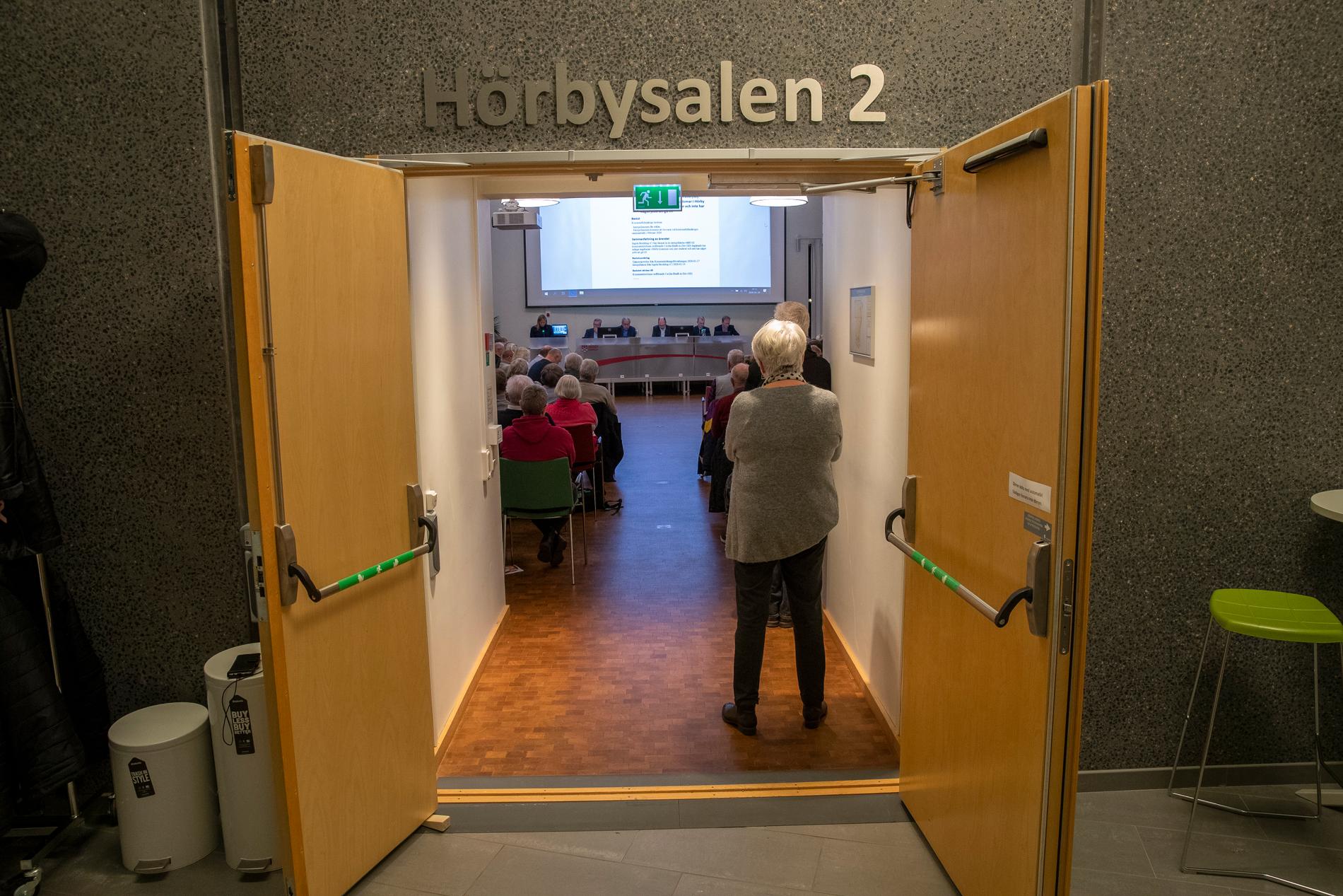  Kommunfullmäktige sammanträder i Hörby kommunhus.