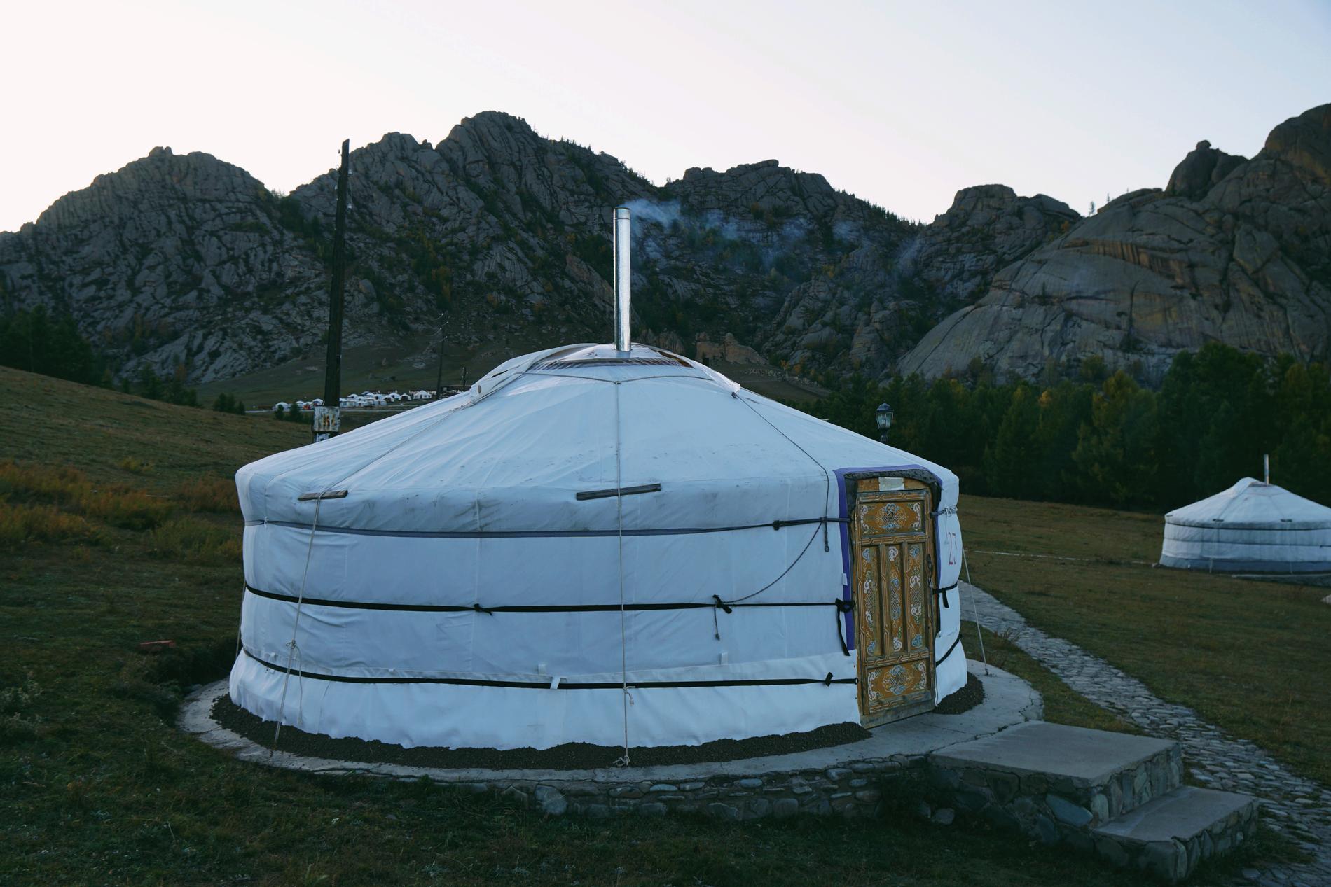  Sandy bodde i en jurta I Mongoliet, ett nomadtält som används av personer som lever med sina boskap.