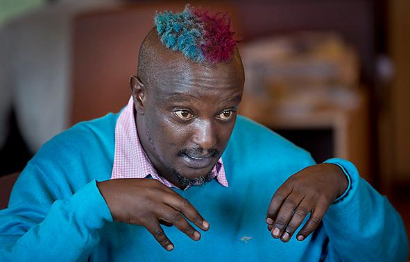 Binyavanga Wainaina är en av Afrikas mest omtalade – och Kenyas första öppet homosexuelle – författare.