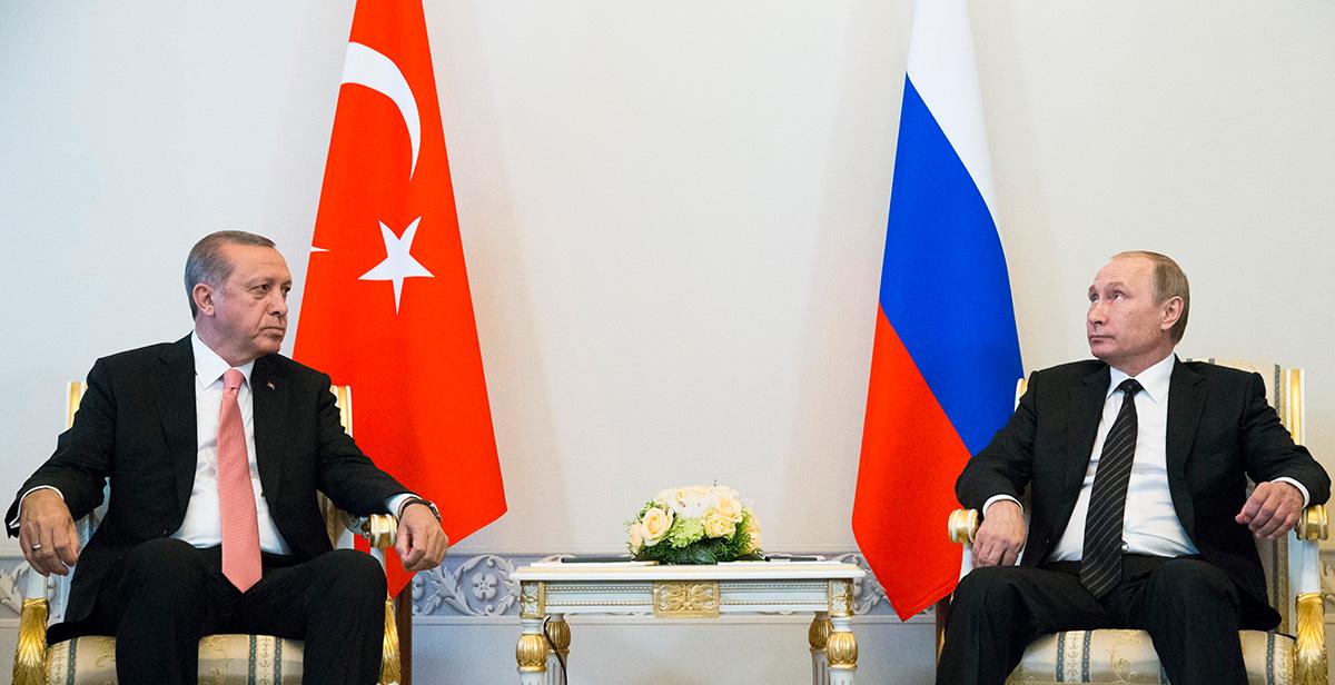 Erdogan på besök hos Putin.