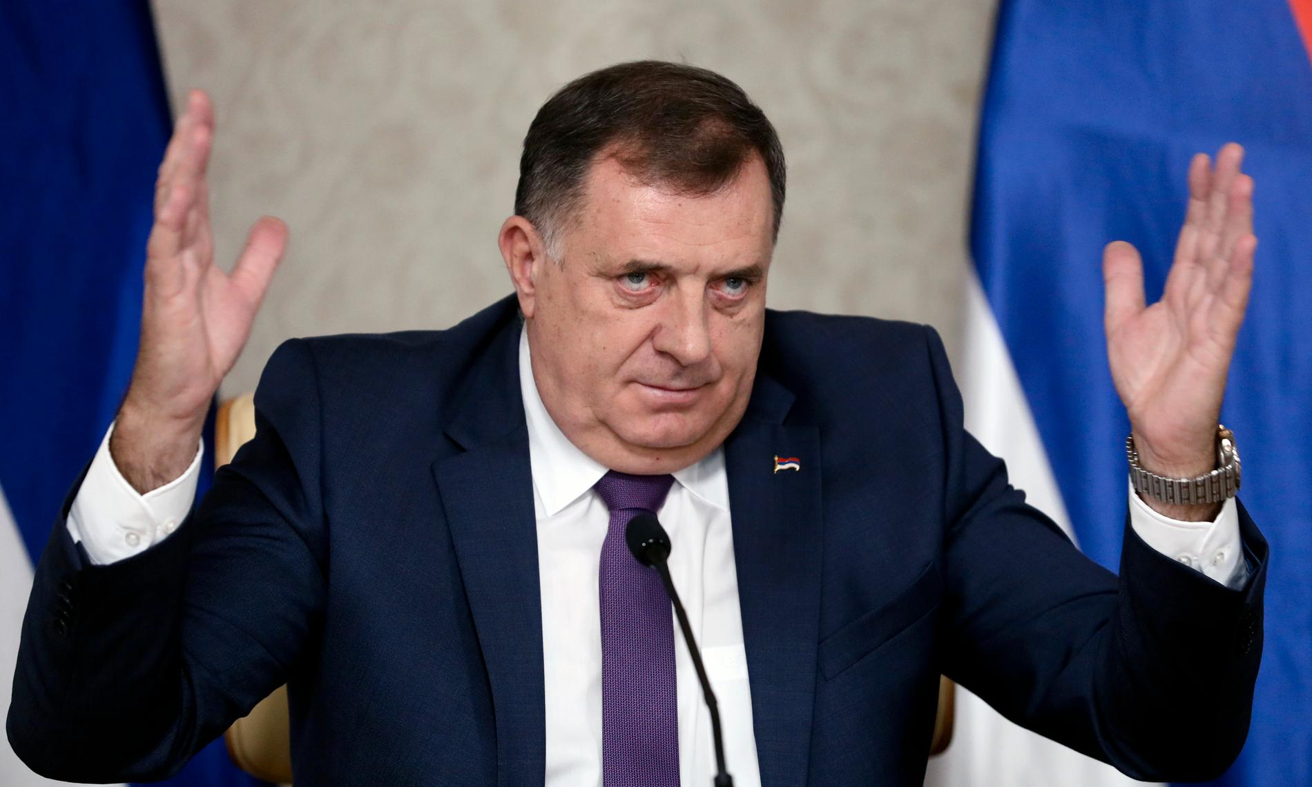 USA inför sanktioner mot den bosnienserbiske ledaren Milorad Dodik, en av tre presidenter i Bosnien-Hercegovinas nationella styre. Arkivbild.