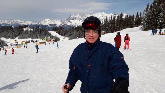 Överläkare Olle Stigwall hade varit på skidresa i Österrike. 