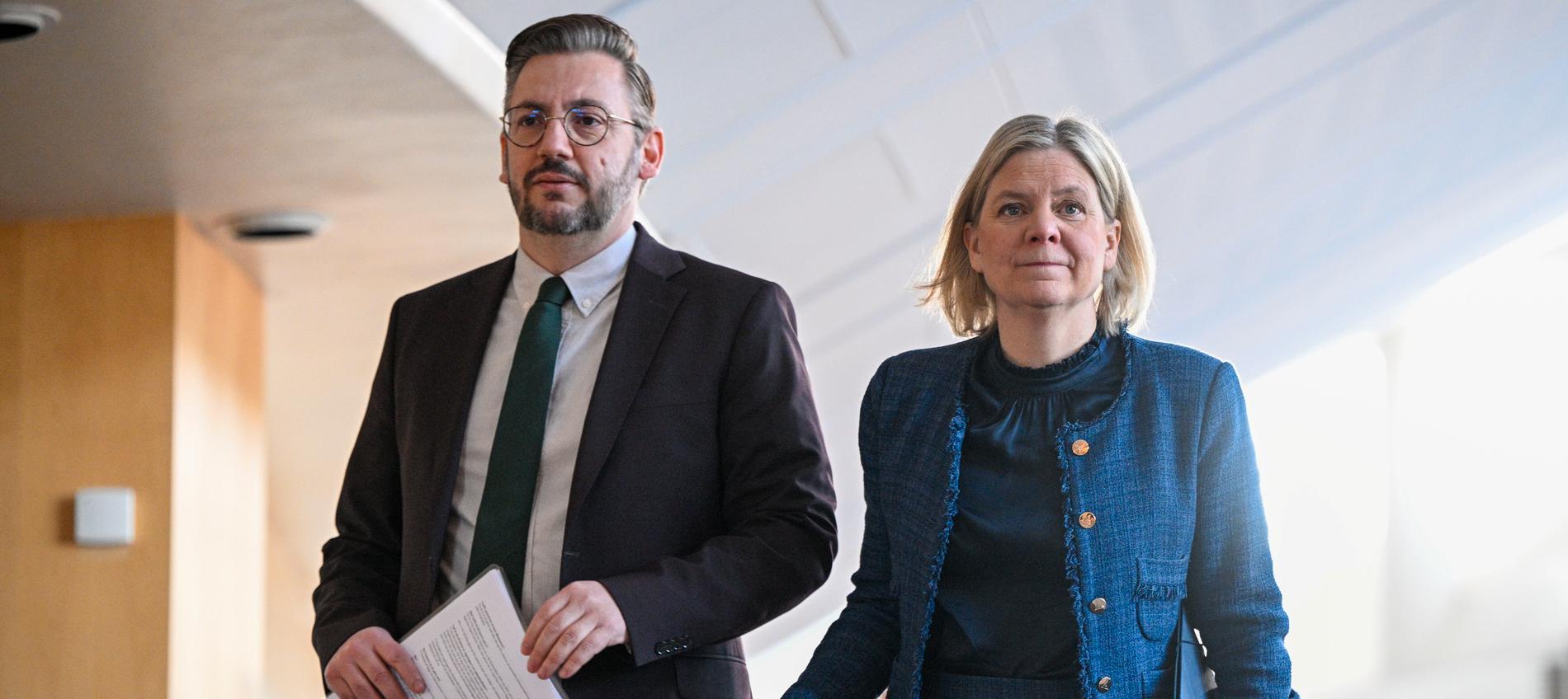 C-ledaren Muharrem Demirok stöttar S-ledaren Magdalena Andersson som statsministerkandidat.