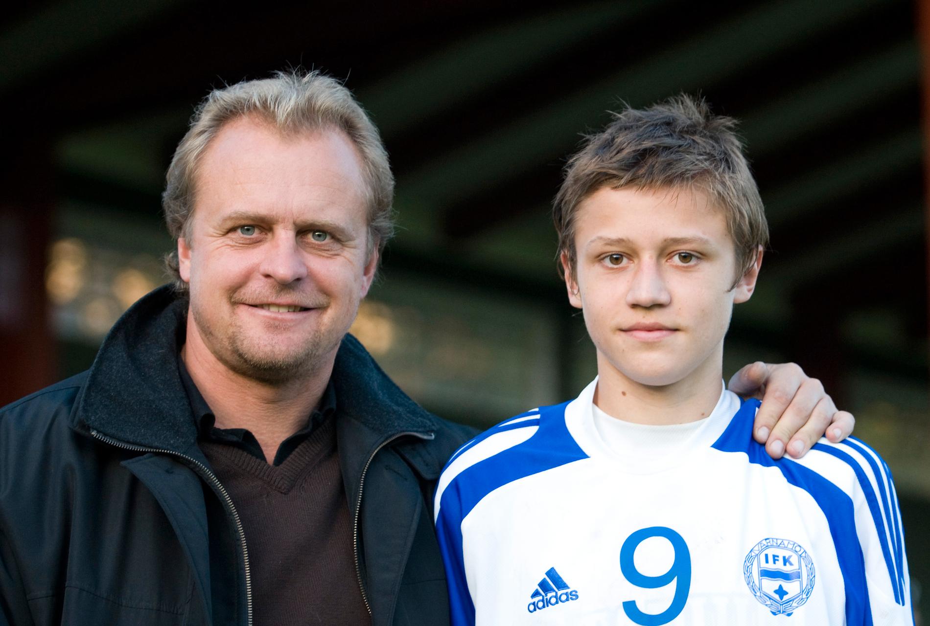 Jonas Thern och sonen Simon 2008.