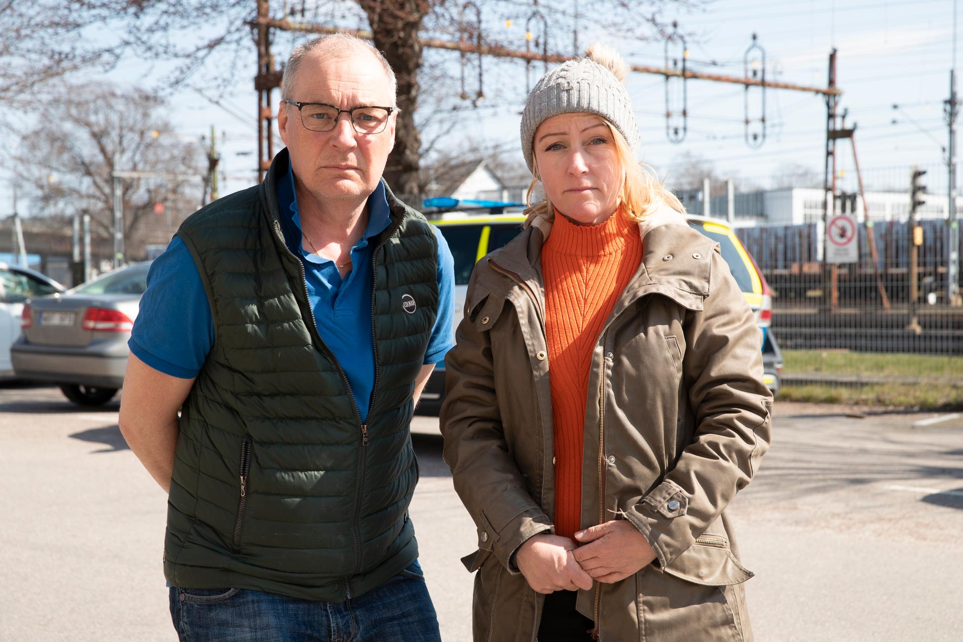 Aftonbladets Krister Hansson och Susanna Nygren på plats i Alvesta.