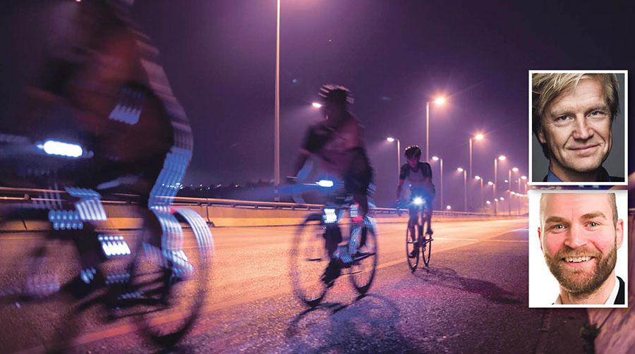 Vår nya undersökning visar att 39 procent av cyklisterna anser att andra cyklister inte följer trafikreglerna, skriver Klas Elm och Lars Strömgren.
