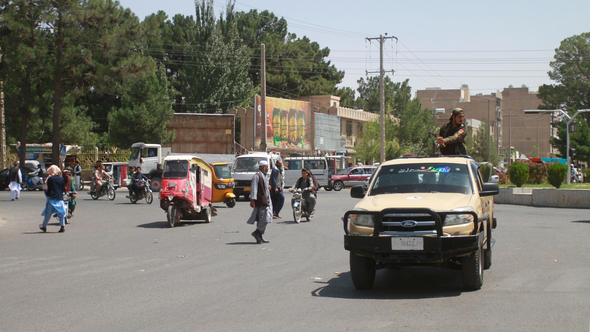 Herat är Afghanistans tredje största stad. Bilden togs i samband med att talibanerna tog över makten i mitten av augusti i fjol.