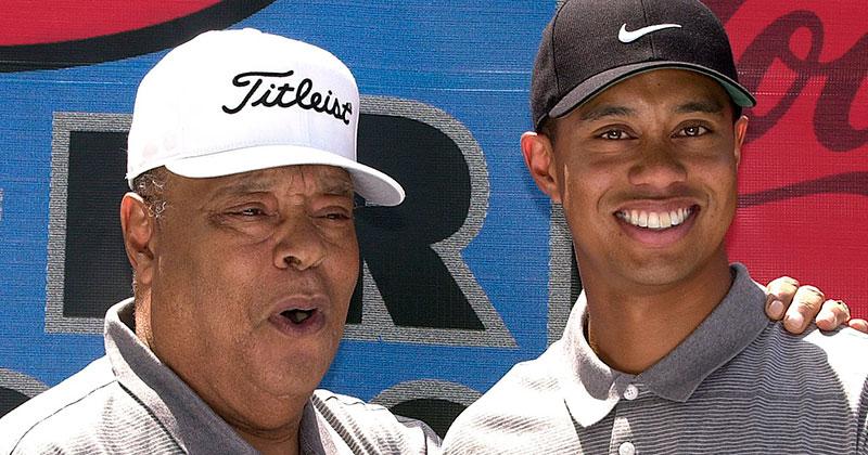Earl och Tiger Woods.