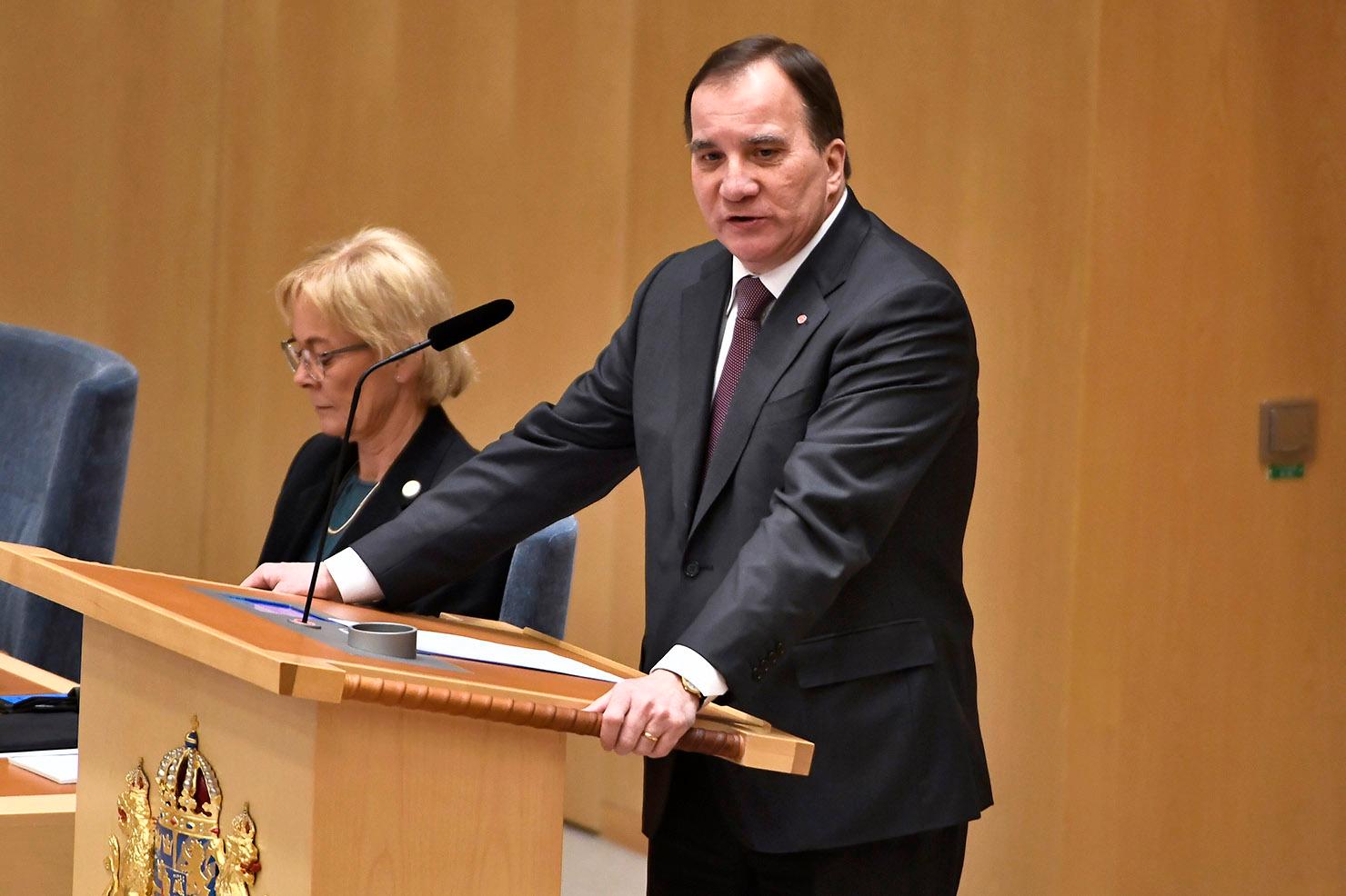 Statsminister Stefan Löfven (S) under partiledardebatt i riksdagen i Stockholm.
