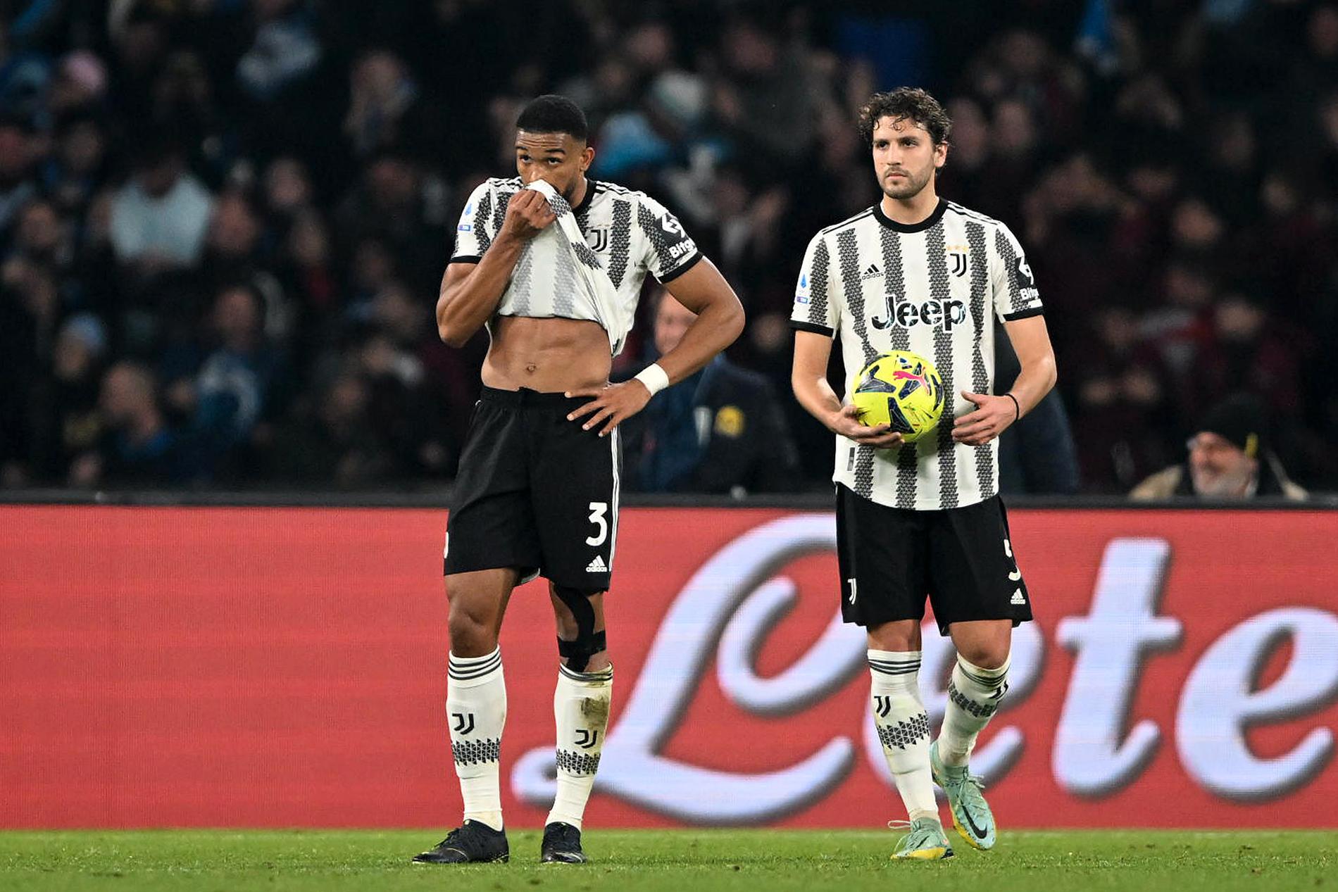 Juventus riskerar att få ett avdrag på 15 poäng i Serie A. 