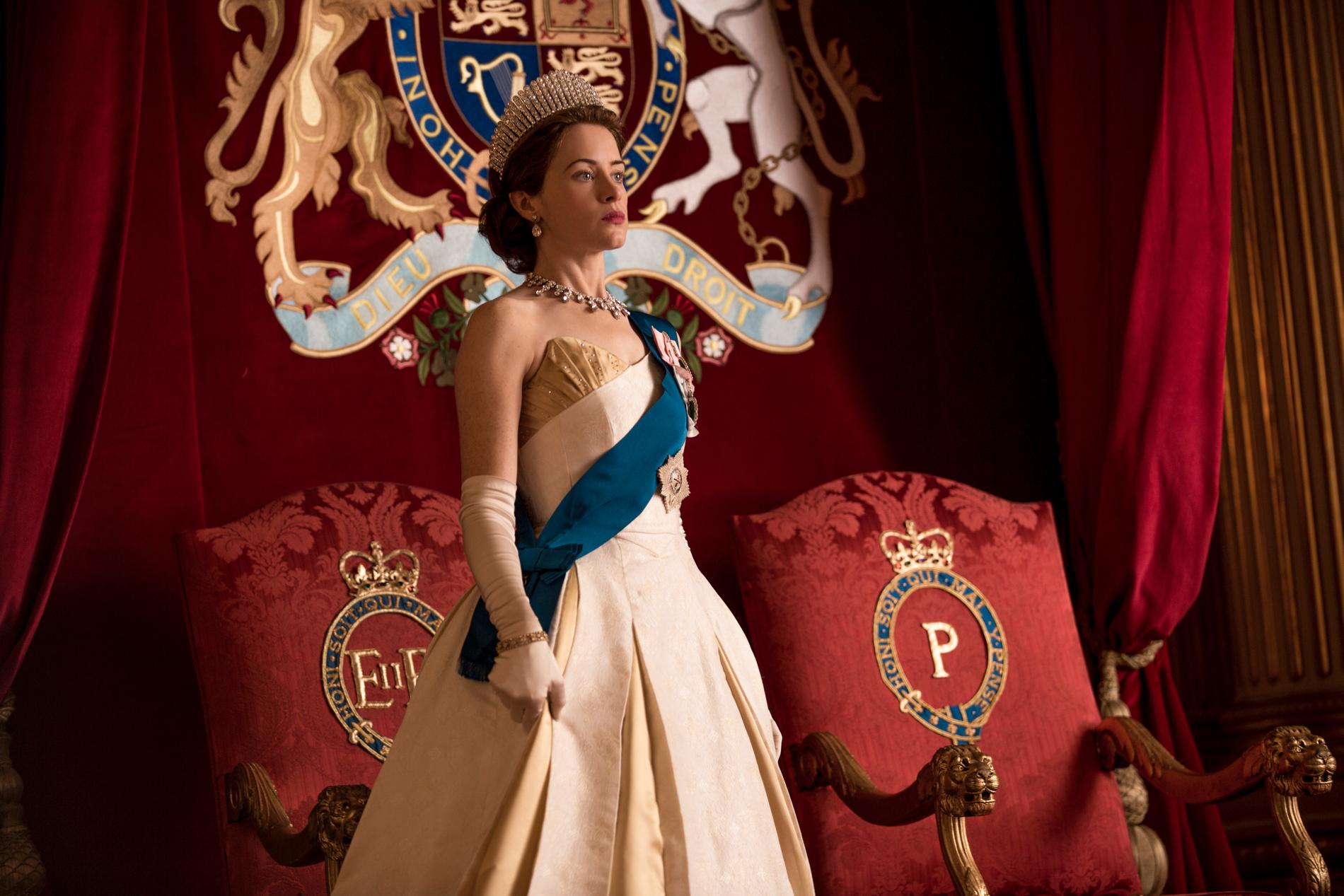 Claire Foy som drottning Elizabeth.