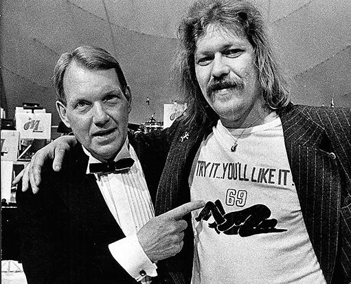 1980 Kenta i 69:an-tröja med Bengt Bedrup på Melodifestivalen.