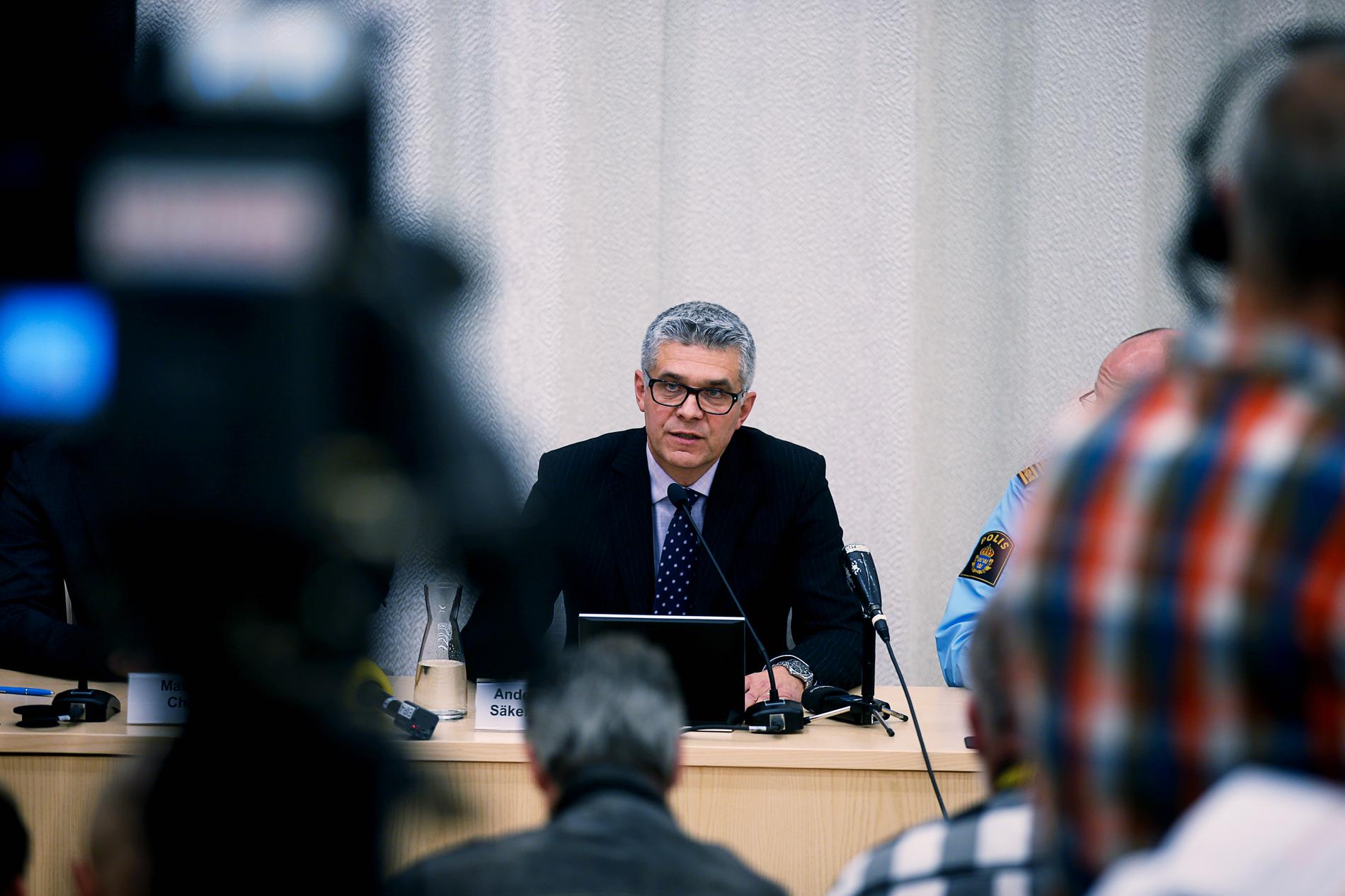 Säpochefen Anders Thornberg på onsdagens presskonferens.