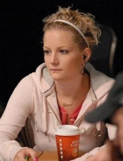 Lina Olofsson Pokerskribent och ordförande för Svenska Pokerförbundet.