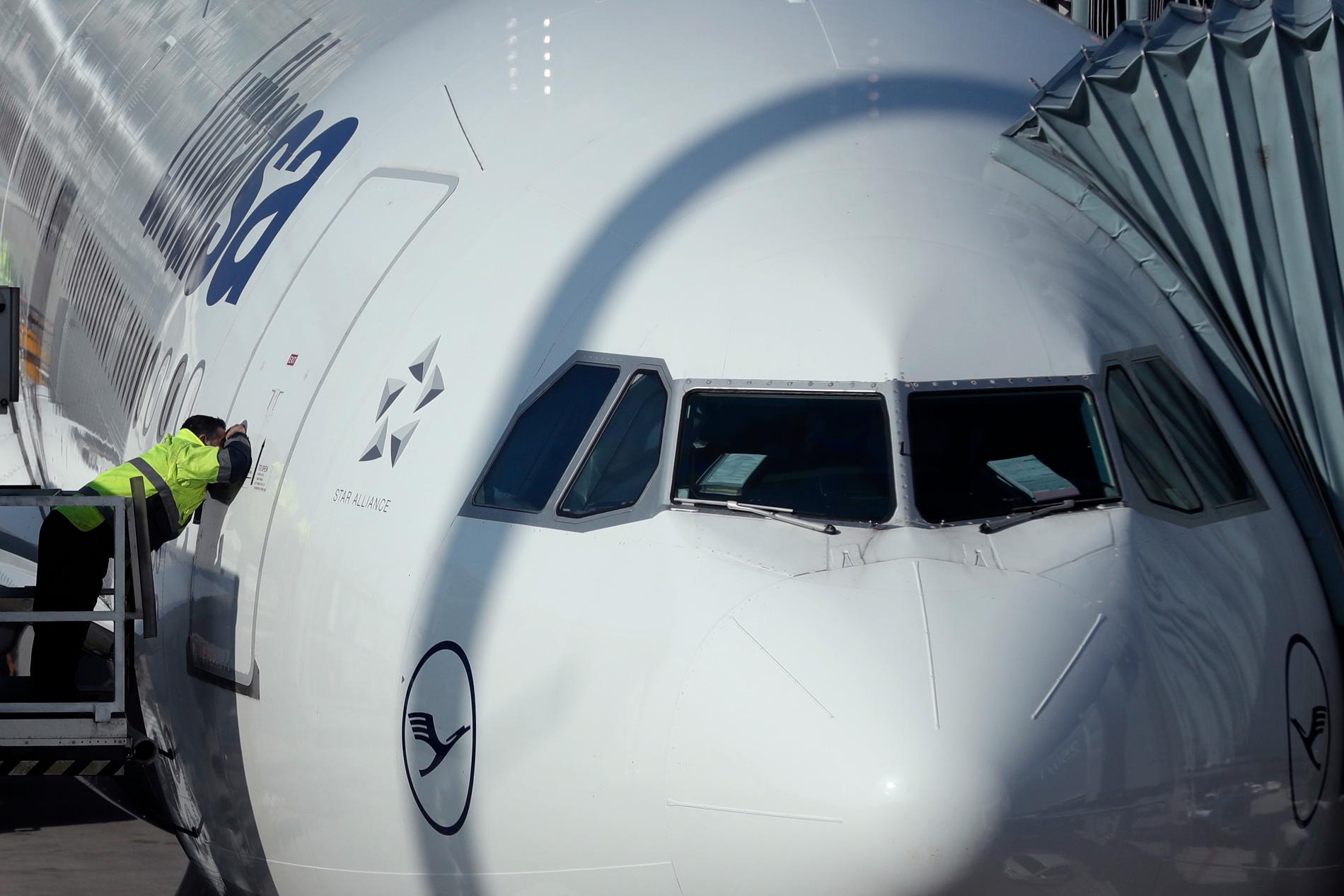 Lufthansa ställer in över 800 flygningar till följd av strejk. Arkivbild.