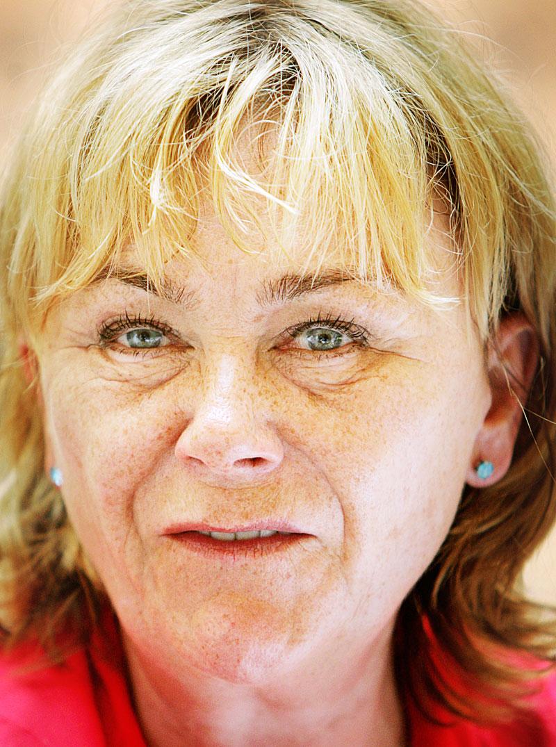 Beatrice Ask vill att Socialdemokraterna och Miljöpartiet ”tar sitt ansvar” om Sverigedemokraterna får en vågmästarroll.