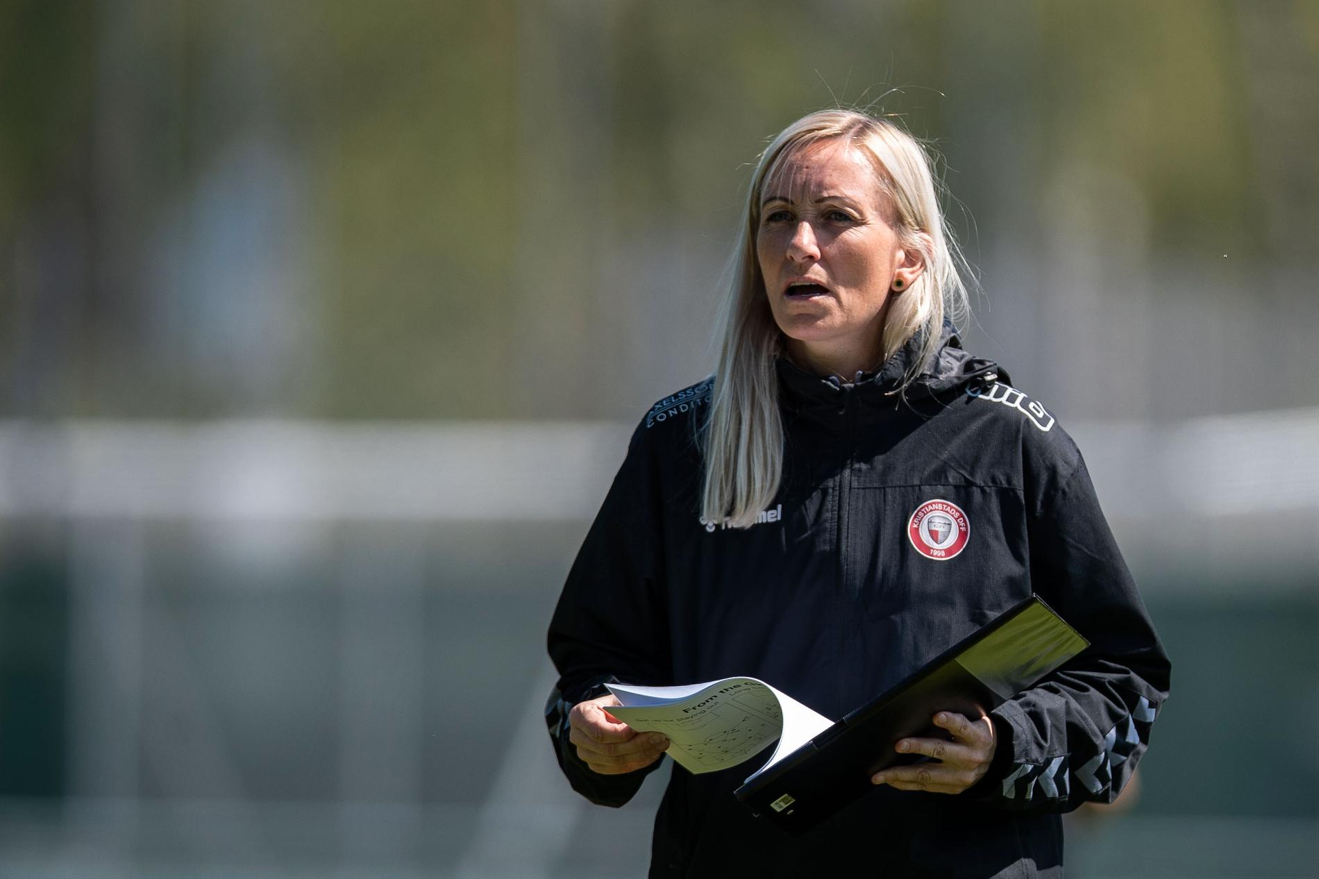 KDFF:s tränare Elisabeth Gunnarsdottir. 