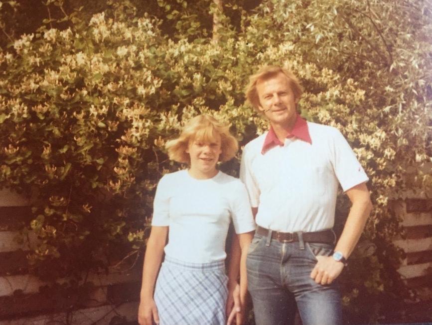 Magdalena Andersson tillsammans med sin pappa Göran Andersson, lektor i statistik.