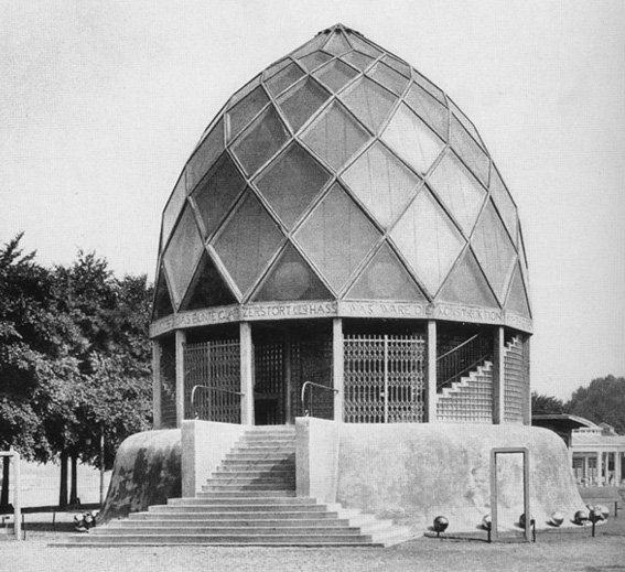 Bruno Tauts ”Glass Haus” på Kölner Werkbundausstellung 1914.