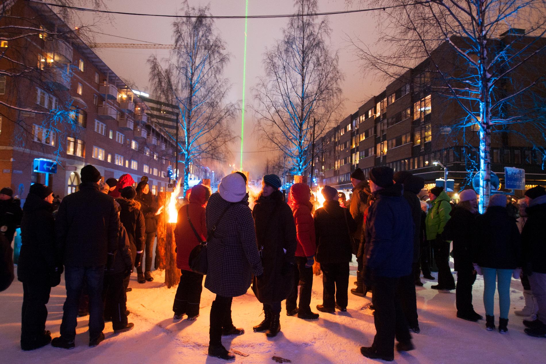Umeå firade med laser under 2014: I samband med att kulturhuvudstadsåret Umeå 2014 invigdes bjöds det på ljusshow i centrala delen av staden. Arkivbild.