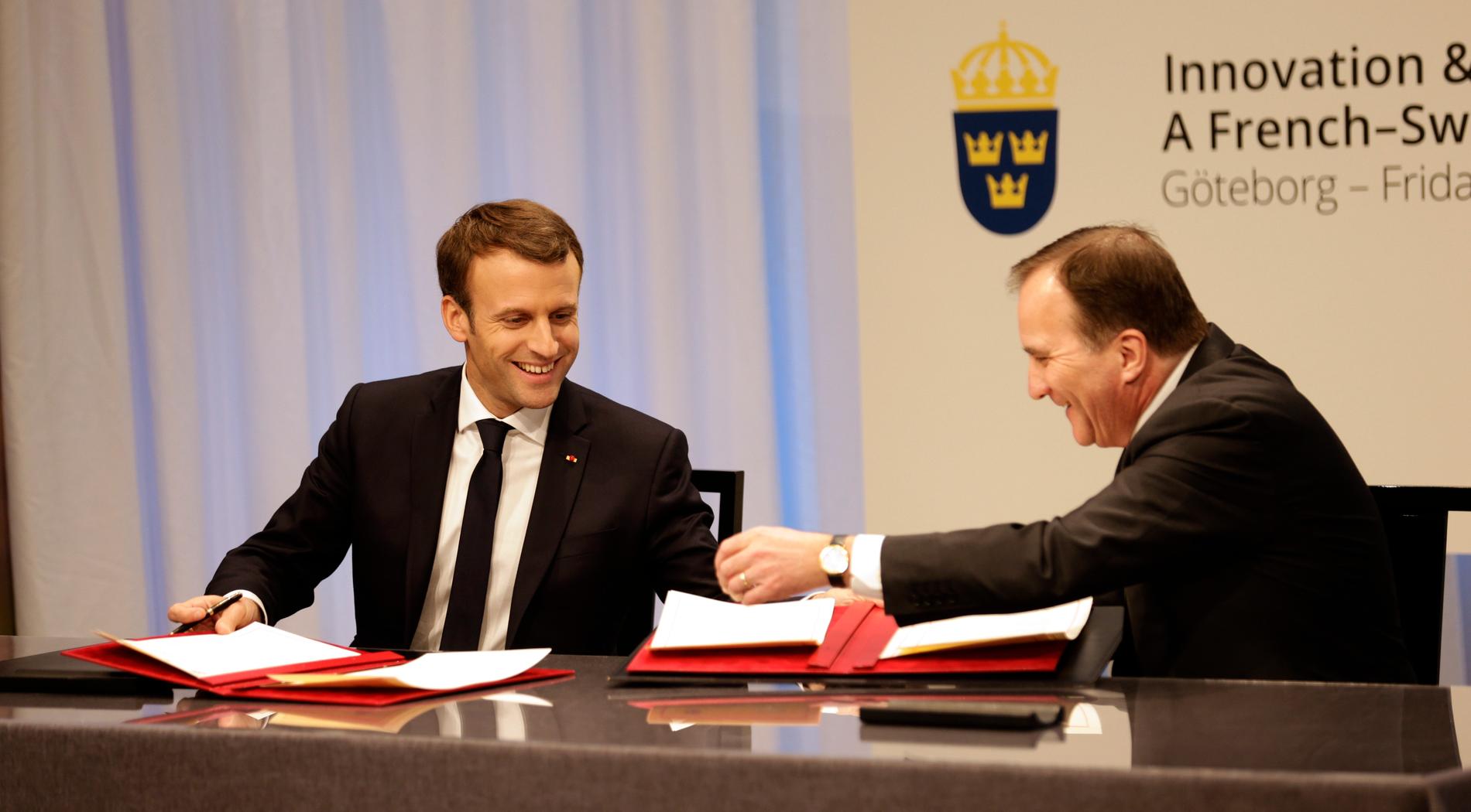 Stefan Löfven och Emmanuel Macron under EU-toppmötet i Göteborg 2017.