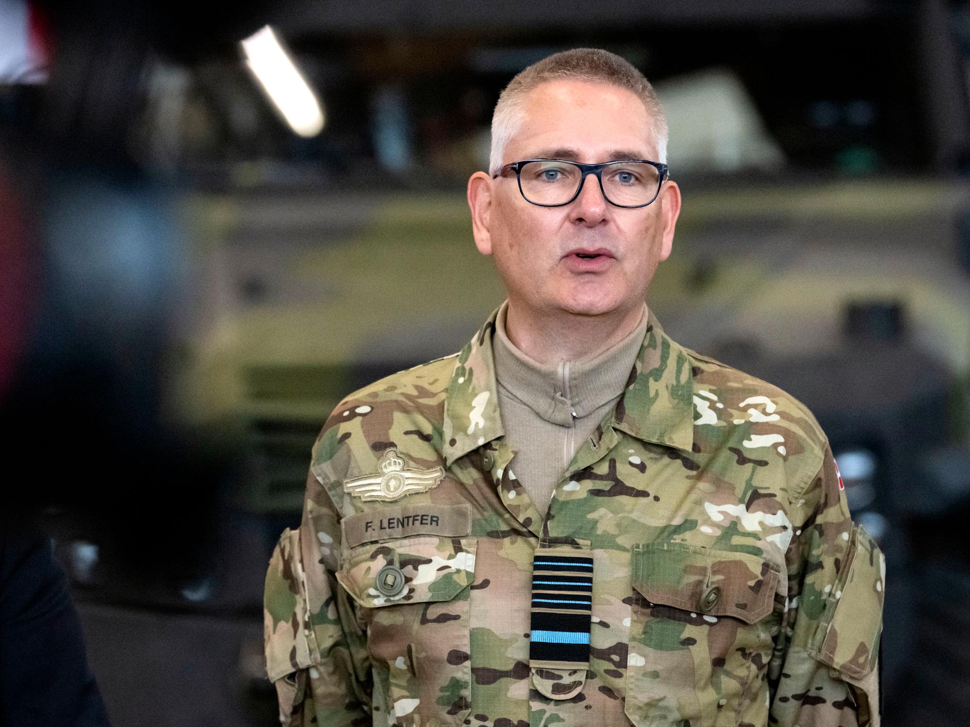 Danmarks försvarschef får sparken