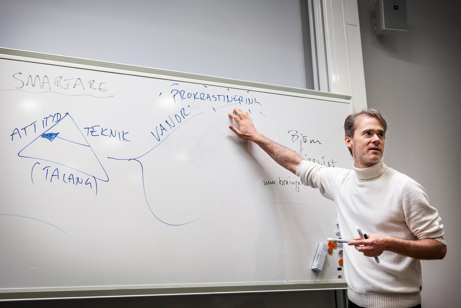 Mensa Internationals nya ordfärande Björn Liljeqvist arbetar till vardags med att föreläsa om studieteknik och inlärning. Arkivbild.