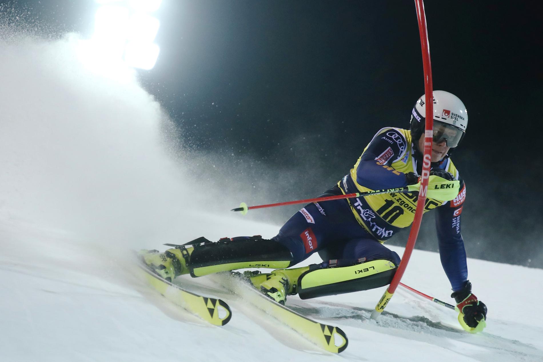 Kristoffer Jakobsen under världscupen i slalom i Italien.